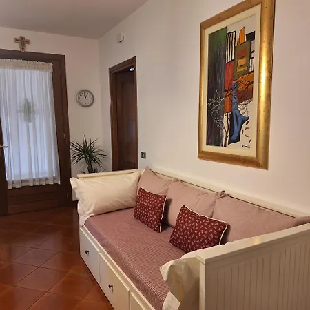 Dagli Zanni Апартаменты Susegana